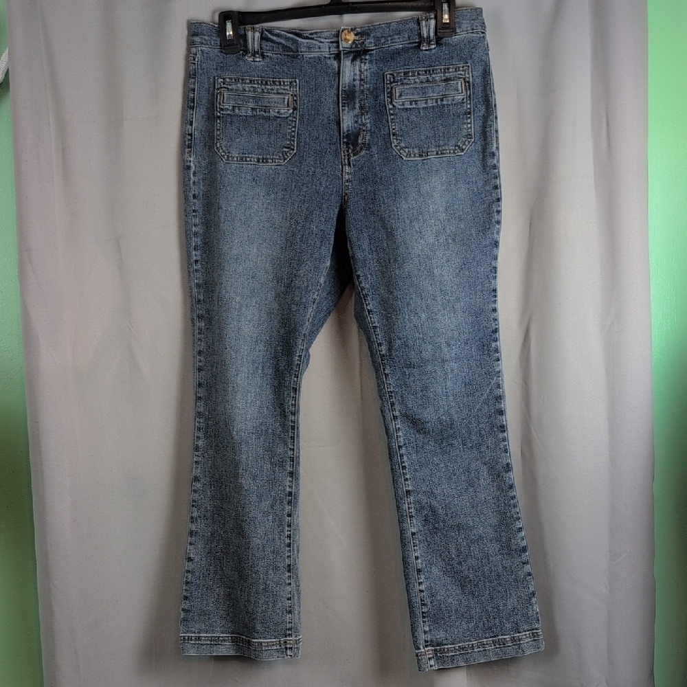 Stylish Blue Boot Cut‎ Women's Jeans